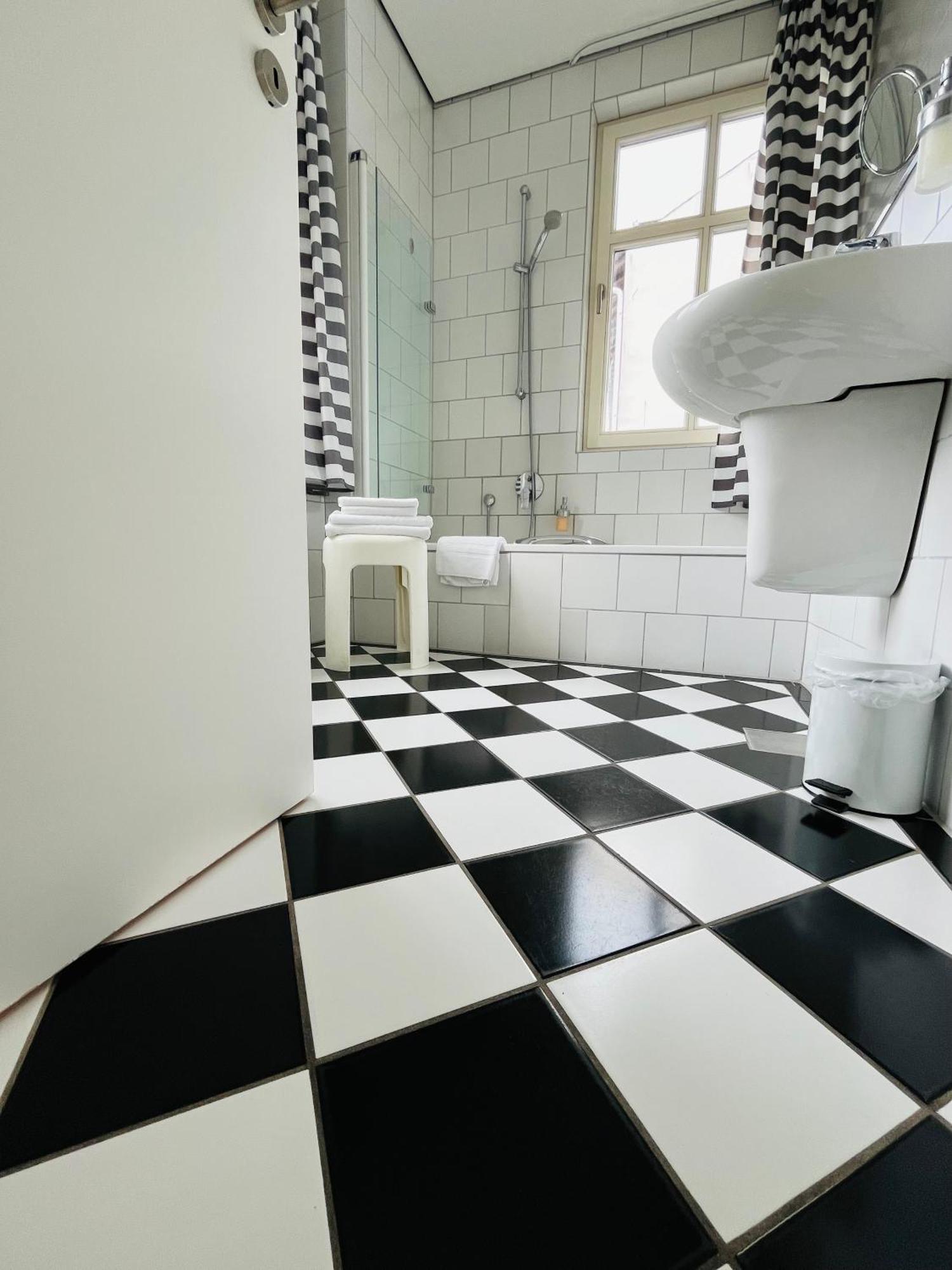Breuer's Rüdesheimer Schloss Hotel 4*