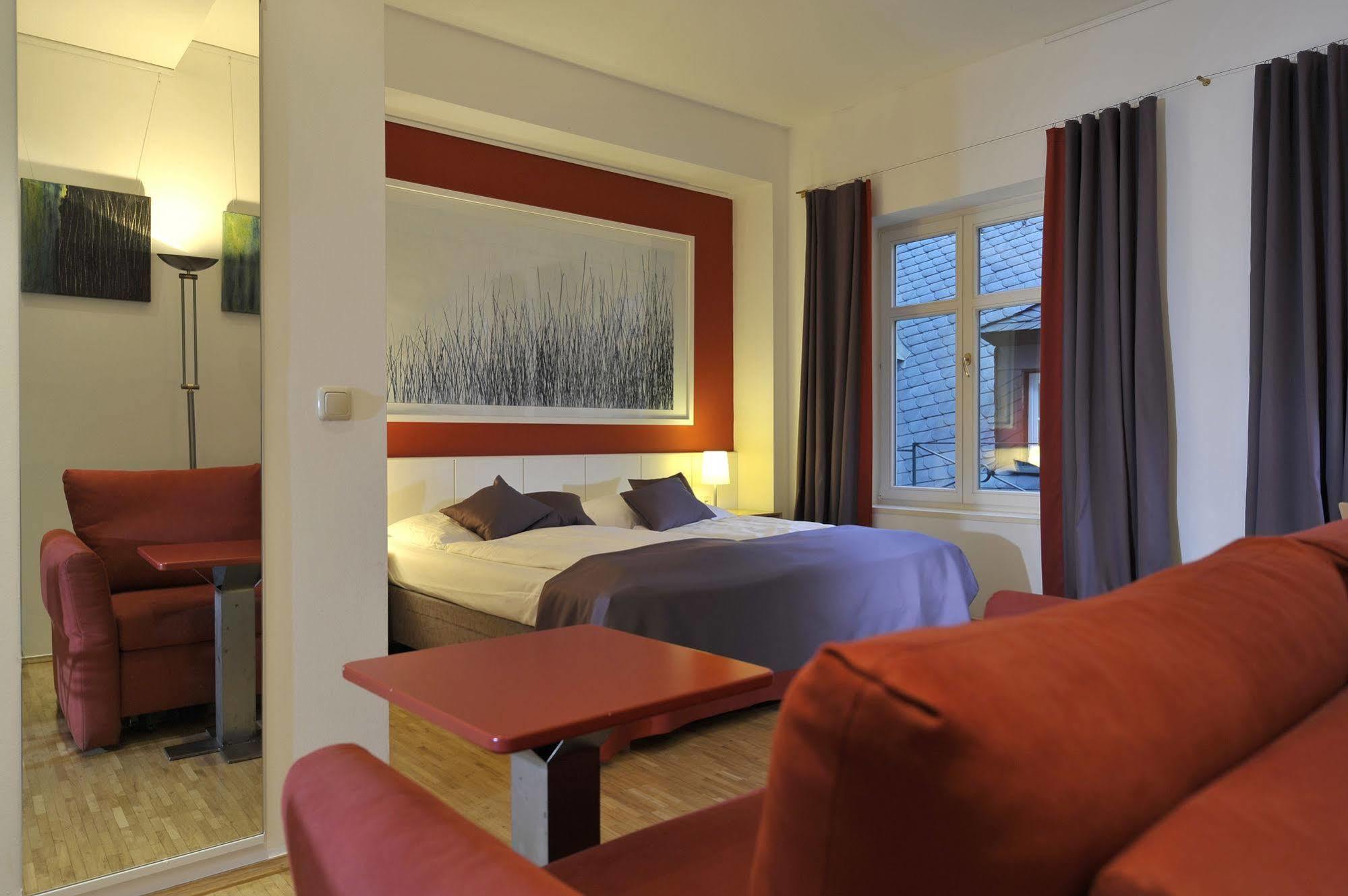 Hotel Breuer's Ruedesheimer Schloss 4*
